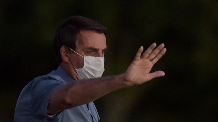 Lamento pero hay que seguir adelante, dice Bolsonaro con casi 100.000 muertes
