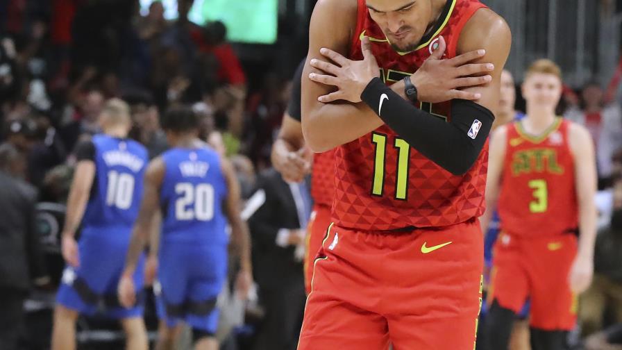 Con 39 puntos de Young; Hawks superan a Magic