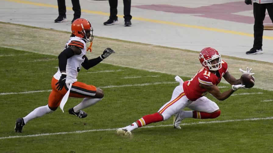 Chiefs incluye a Robinson y Kilgore en la lista de COVID-19