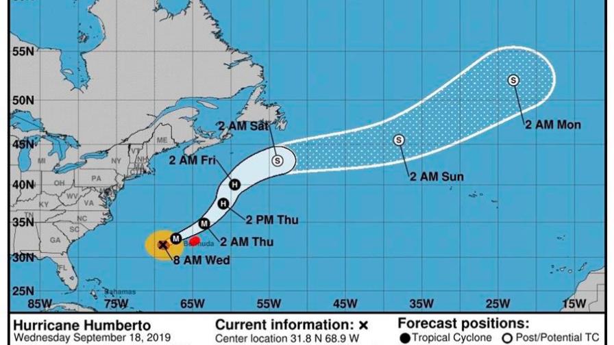 El huracán Humberto afecta a las Bermudas con fuertes vientos huracanados
