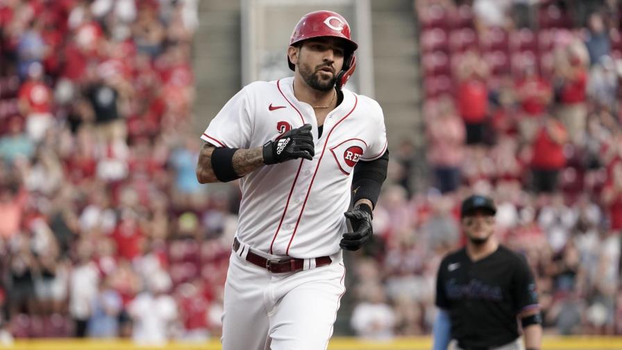 Castellanos impulsa 4; Rojos vencen a Marlins
