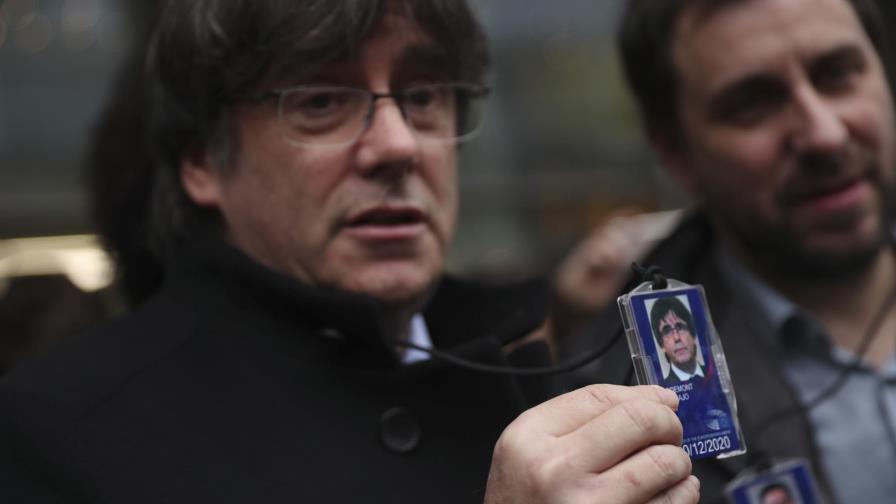 UE reconocerá como legisladores a 3 líderes catalanes UE reconocerá como legisladores a 3 líderes catalanes
