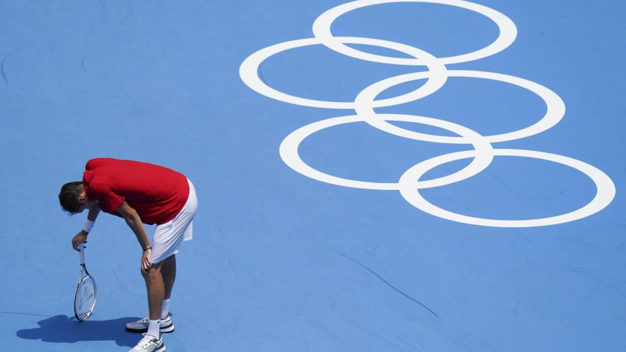 Me puedo morir: Medvedev sobrevive a Fognini y al calor