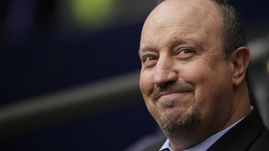 Rafa Benítez renuncia a dirección del club chino Dalian Pro