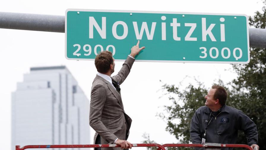 Renombran calle de Dallas en honor a Nowitzki Renombran calle de Dallas en honor a Nowitzki