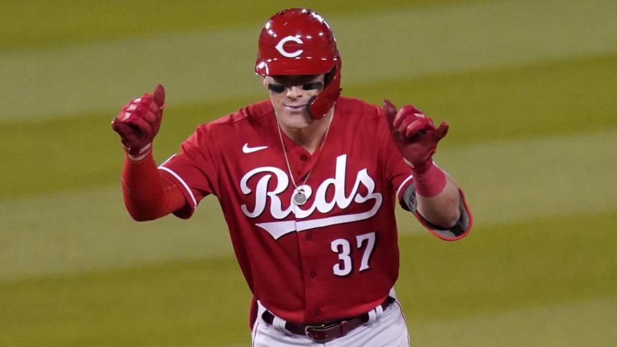 Rojos ganan a Dodgers 5-3 con jonrón de Winker en el 10mo