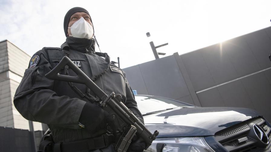 Alemania juzga a 12 miembros de un grupo de extrema derecha