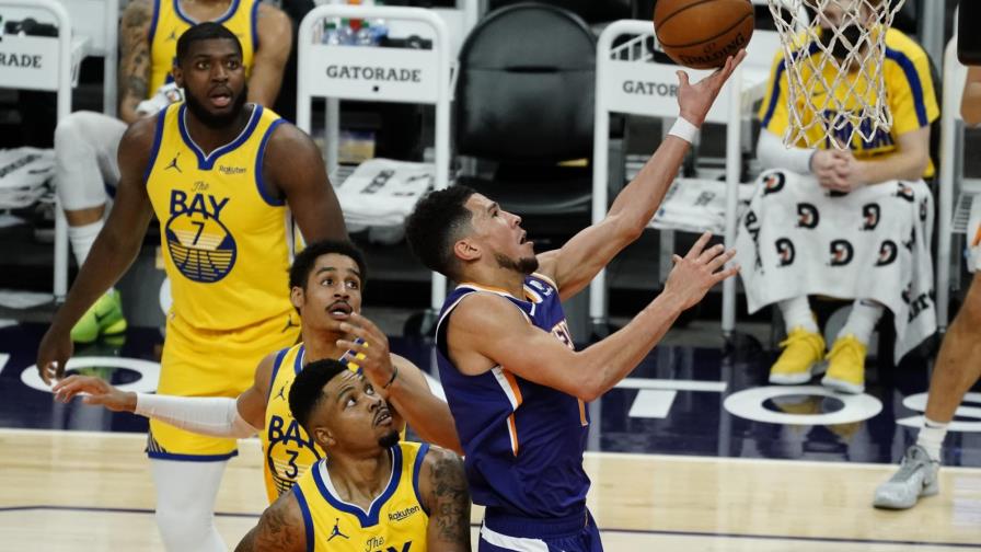 Video | Suns vapulean a los Warriors que están disminuidos