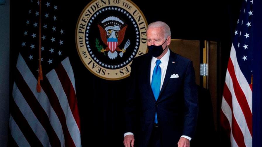 Biden estudia cómo acortar el periodo bajo custodia de los menores migrantes