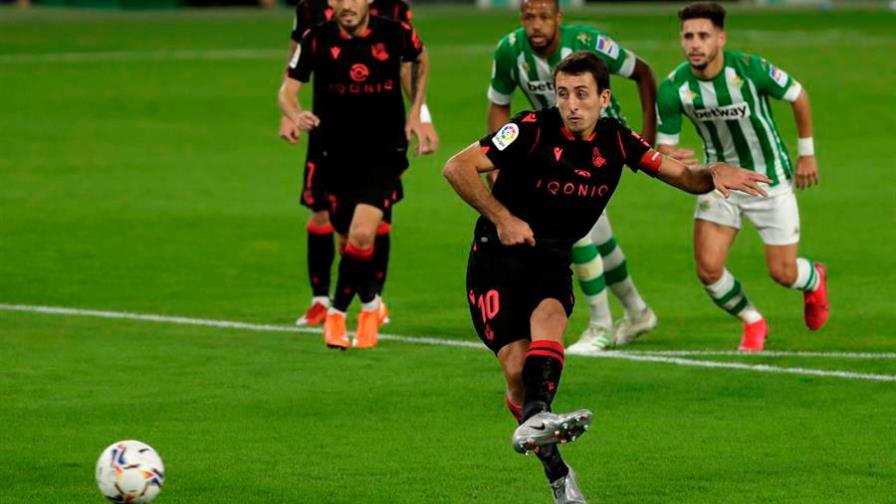 Real Sociedad nuevo líder al golear al Betis de Pellegrini