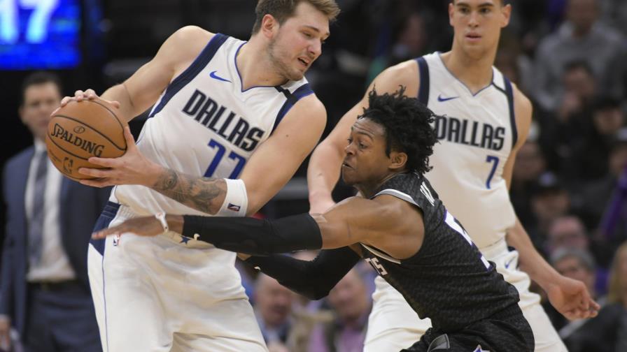 LeBron y Doncic lideran aún votación para Juego de Estrellas