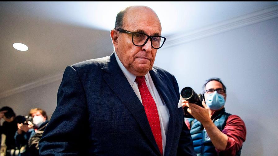 Proponen que exjueza revise documentos incautados a Rudolph Giuliani Proponen que exjueza revise documentos incautados a Rudolph Giuliani