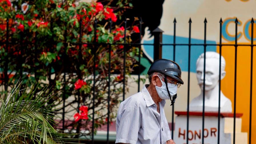 Cuba acumula 986 casos y 32 muertes por COVID-19, con nuevo récord diario