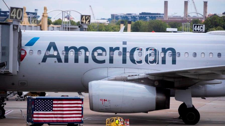 American Airlines profundiza pérdidas por la COVID-19 y siente los rebrotes
