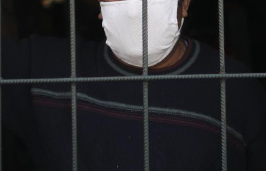 Argentina estrecha medidas en barrio pobre ante contagios