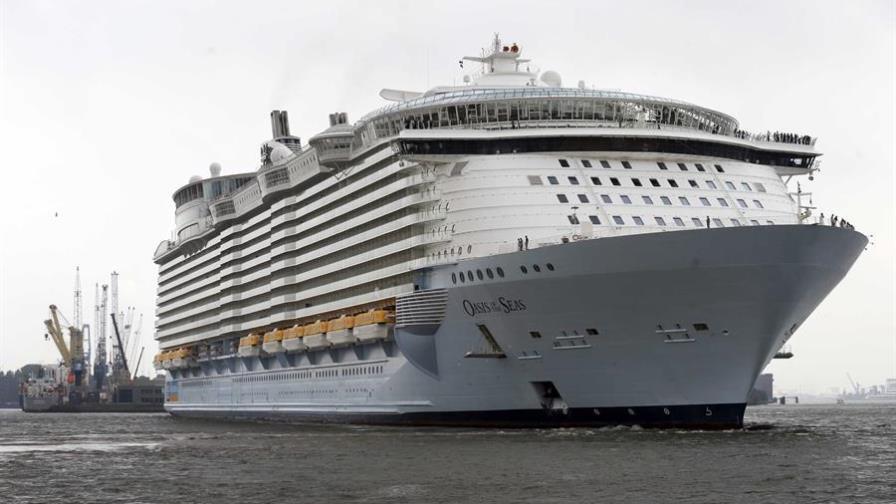 Muere tripulante de crucero de Royal Caribbean anclado en costas de Florida