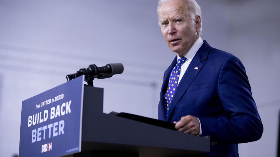 Campaña de Biden gastará 280 mlns en publicidad hasta otoño