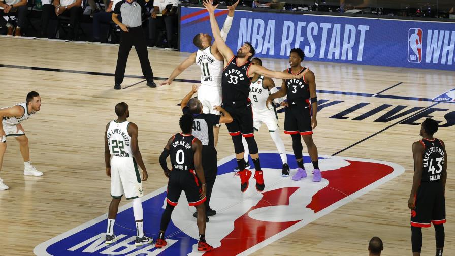 Arrancan los playoffs de NBA en la burbuja en Florida Arrancan los playoffs de NBA en la burbuja en Florida