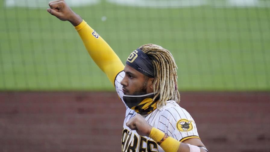 Padres blanquean a Arizona 3-0 gracias a Davies, 3 jonrones Padres blanquean a Arizona 3-0 gracias a Davies, 3 jonrones