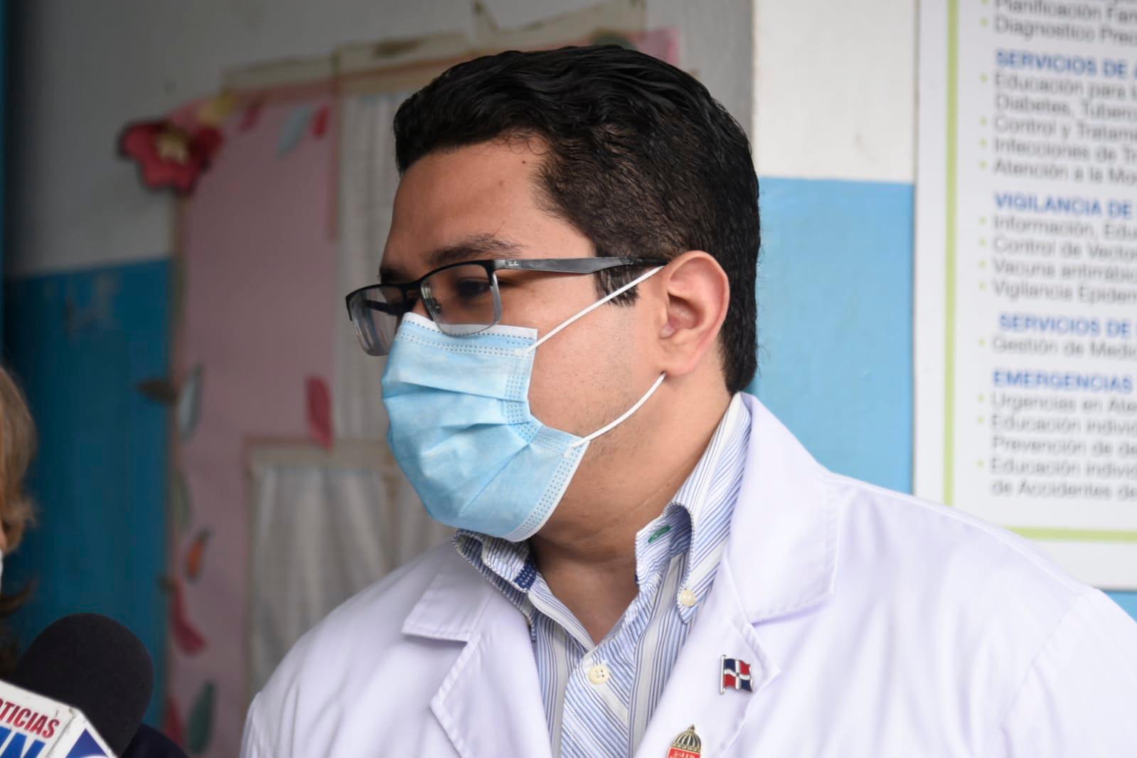 Las autoridades de salud se apoyan en la red de jóvenes unidos de Guachupita.
