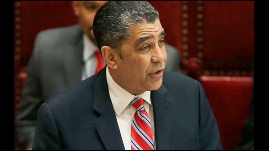 “Lo difícil será conseguir los votos necesarios para condenar a Trump” asegura Adriano Espaillat