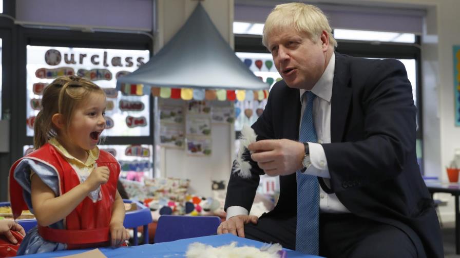 Johnson informará a su gabinete de negociaciones de Brexit