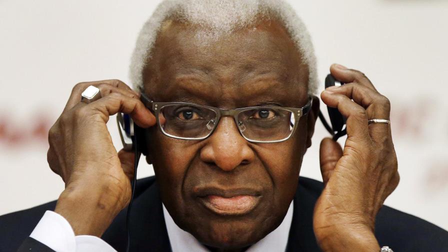 Muere Lamine Diack, polémico dirigente del atletismo mundial