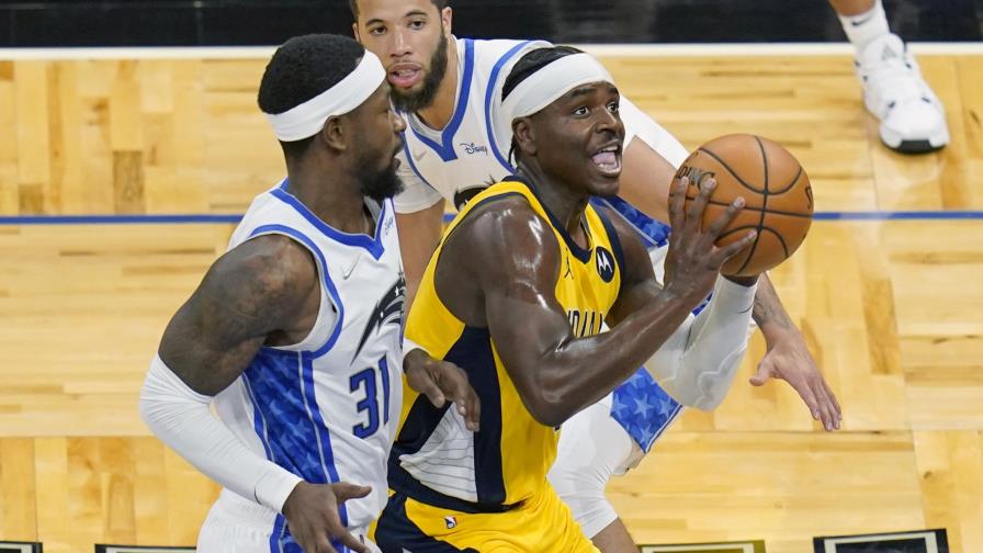 Holiday y Sabonis guían a Pacers a triunfo sobre Magic