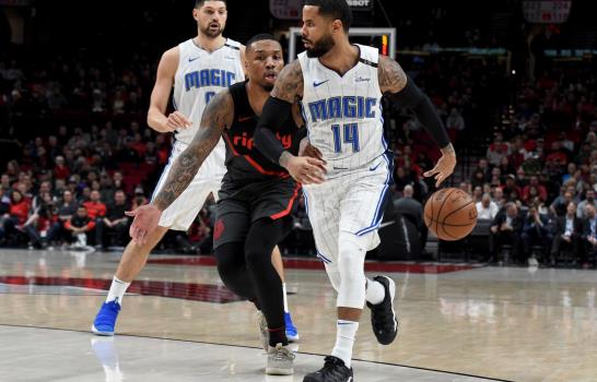 Clippers amplían racha de victorias en casa, vencen a Suns