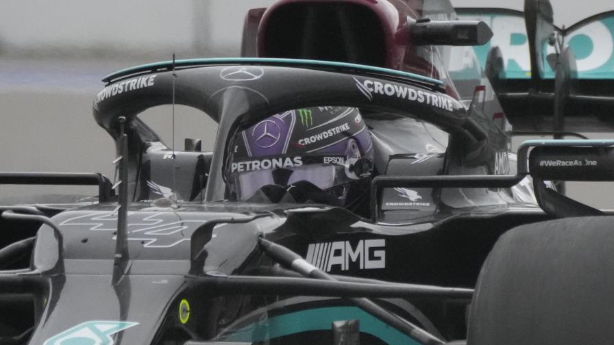 Hamilton gana 100ma carrera en la F1 y supera a Verstappen