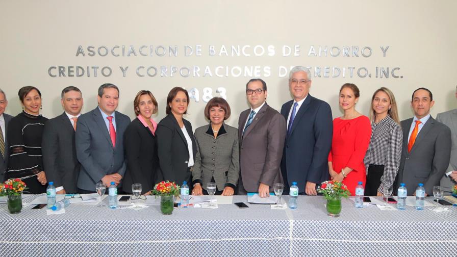 La Abancord llama a mantener confianza en la democracia y las instituciones
