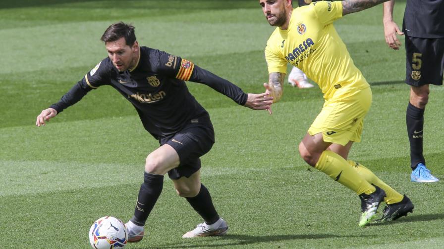 El Atlético naufraga en Bilbao y el Barça acaricia la cima