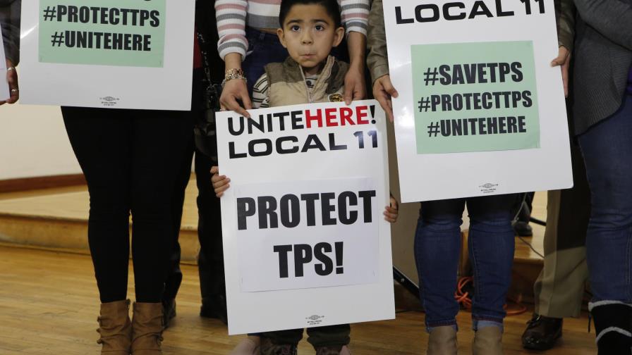 EEUU: salvadoreños luchan por quedarse tras fallo contra TPS EEUU: salvadoreños luchan por quedarse tras fallo contra TPS