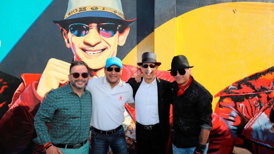 Ayuntamiento de Santiago inaugura mural en honor a Jossie Esteban; Elvis Crespo y Joseph Fonseca Ayuntamiento de Santiago inaugura mural en honor a Jossie Esteban; Elvis Crespo y Joseph Fonseca