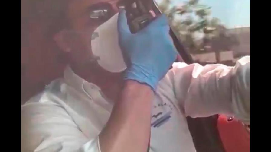 Alcalde de Santiago pide a la población no comprar mascarillas, ni guantes en las calles