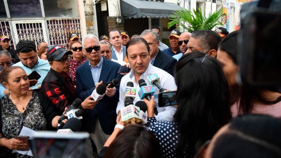 Abel Martínez califica de “acto vandálico” destrucción de adoquines de Bulevar de los Artistas 