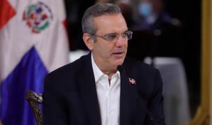 Por decreto, Abinader declara de alta prioridad la reforma y modernización de la educación