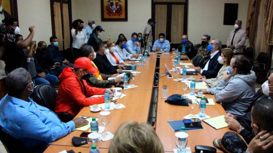 Abinader sobrevolará este lunes el territorio nacional para constatar daños de tormenta Laura