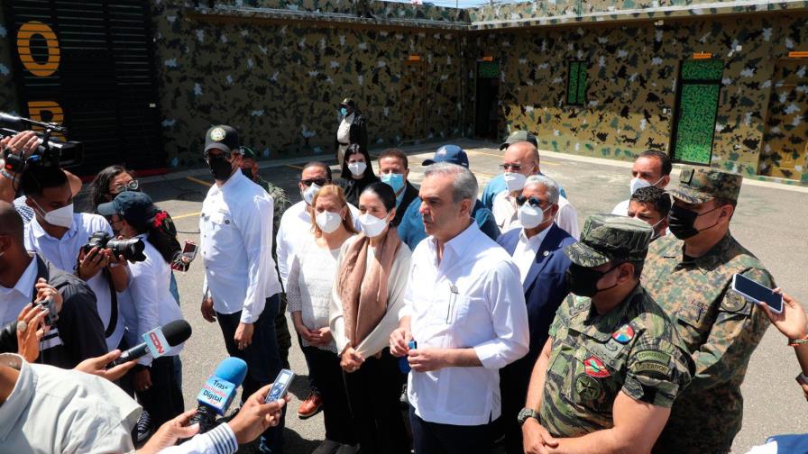 Presidente Abinader dice frontera está totalmente asegurada