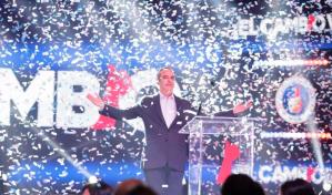 Luis Abinader arriba este domingo a sus 53 años logrando su meta y con grandes retos