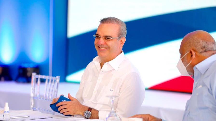 Presidente Abinader viaja el sábado a España y luego al Principado de Andorra