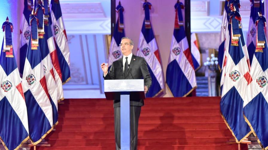 Abinader propondrá una reforma a la Constitución este año Abinader propondrá una reforma a la Constitución este año