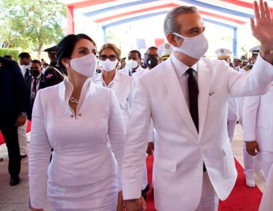 Presidente Abinader y su esposa tienen deudas por más de 140 millones de pesos