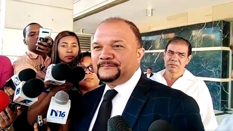 Parientes de Carla Massiel denuncian tráfico de influencias de imputada en el caso de homicidio