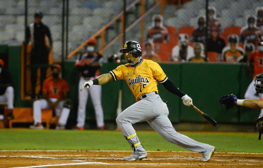 Los brazos aguiluchos neutralizaron a los Toros en el corral