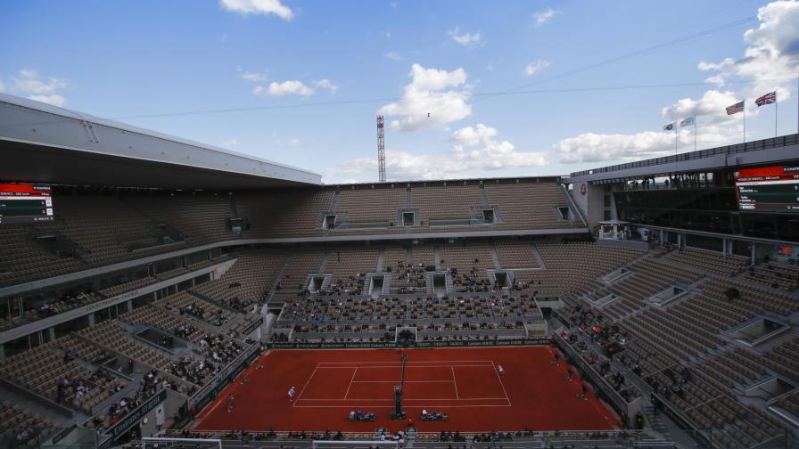 Swiatek se corona campeona en París tras derrotar a Kenin