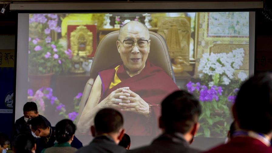 Líder espiritual tibetano Dalai Lama festeja sus 86 años