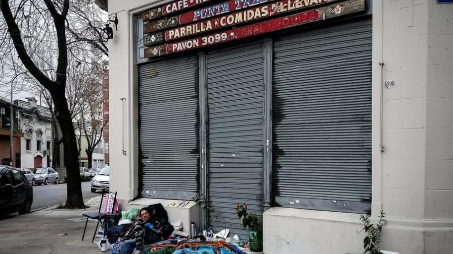 Las ventas minoristas en Argentina se desplomaron un 50 % en mayo