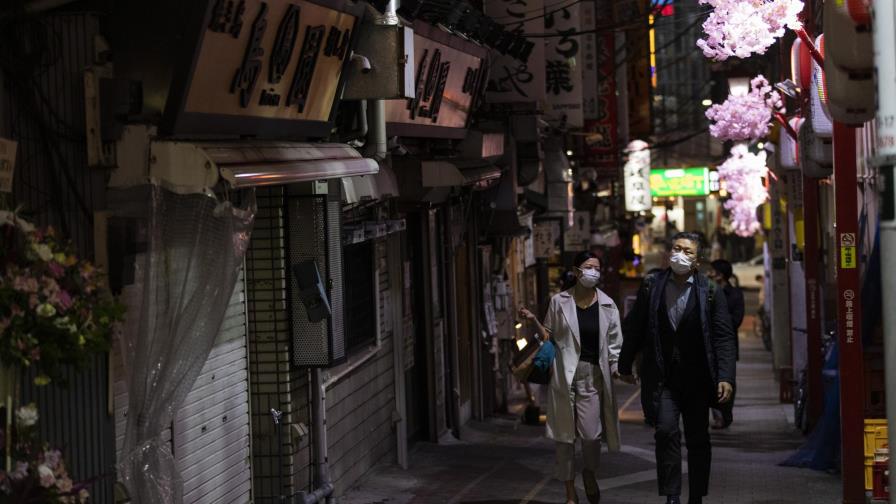 Japón levanta estado de emergencia por COVID-19 en Tokio