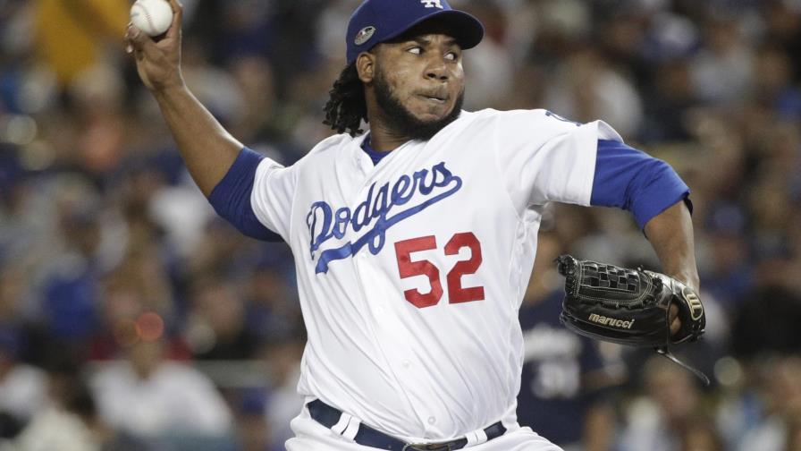 Pedro Báez y Dodgers van al arbitraje salarial